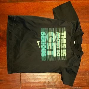 Nike boys tshirt